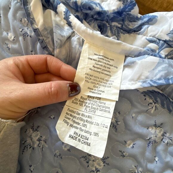 Shabby Chic by Rachel Ashwell Reversible Queen Comforter Set NWOT - Picture 5 of 5